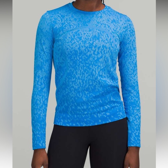 lululemon athletica Tops - Lululemon Swiftly Relaxed-Fit Long Sleeve Shirt Covered Camo Poolside Aero Blue